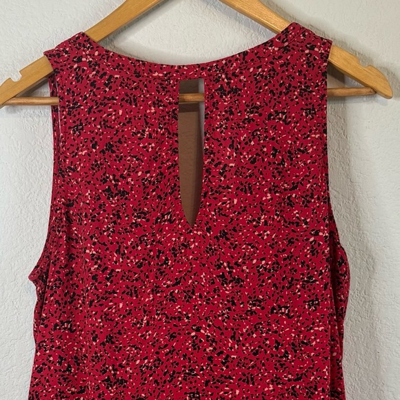 Old Navy Red Abstract Dots Lightweight Sleeveless Flowy Shirt Top Size Large - Picture 6 of 11